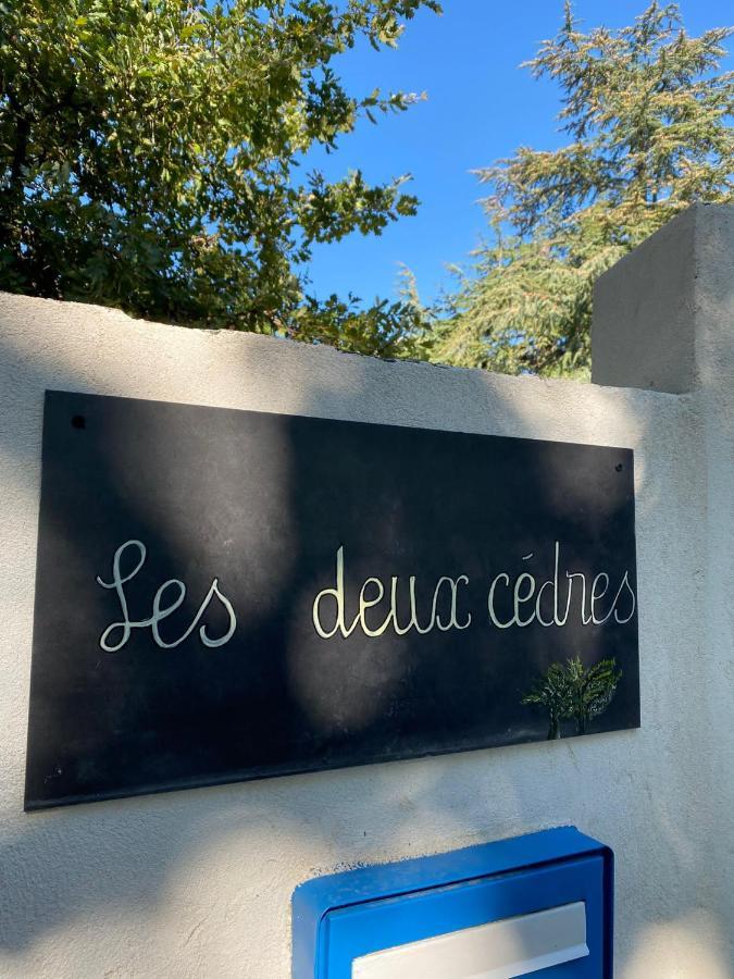 Gite Les 2 Cedres Villa Cardet Exterior photo